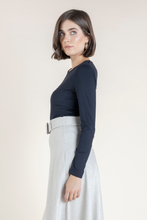 Load image into Gallery viewer, MAJESTIC LONG SLEEVE CREW