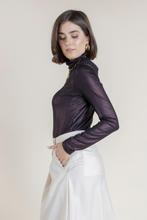 Load image into Gallery viewer, MAJESTIC METALLIC TURTLENECK