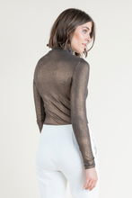 Load image into Gallery viewer, MAJESTIC METALLIC TURTLENECK