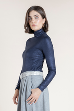 Load image into Gallery viewer, MAJESTIC METALLIC TURTLENECK