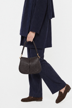 Load image into Gallery viewer, HELENA ROUND CROSSBODY