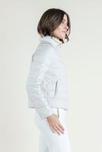 Load image into Gallery viewer, CERA CONVERTIBLE CAPE