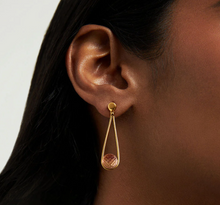 Load image into Gallery viewer, MINI IPANEMA EARRINGS