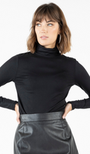 Load image into Gallery viewer, MAJESTIC METALLIC TURTLENECK