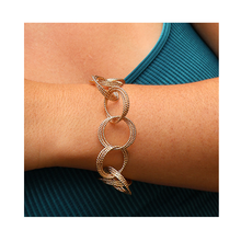 Load image into Gallery viewer, ETCHED CIRCLE CHAIN BRACELET
