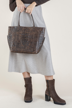 Load image into Gallery viewer, SLOUCHY POCKET TOTE
