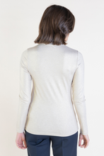 Load image into Gallery viewer, MAJESTIC METALLIC TURTLENECK
