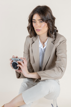 Load image into Gallery viewer, MIRA JACKET
