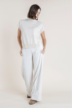 Load image into Gallery viewer, GARDA SWEATER
