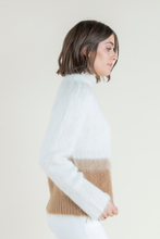 Load image into Gallery viewer, SALENTO SWEATER
