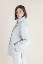 Load image into Gallery viewer, MIRANO REVERSIBLE SHEARLING
