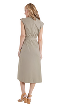 Load image into Gallery viewer, LEON DRESS
