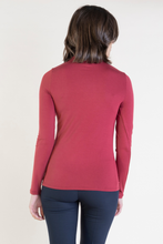 Load image into Gallery viewer, MAJESTIC LONG SLEEVE TURTLE
