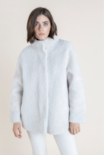 Load image into Gallery viewer, MIRANO REVERSIBLE SHEARLING
