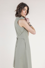 Load image into Gallery viewer, MINNEAPOLIS DRESS
