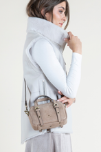 Load image into Gallery viewer, CARONTE VEST

