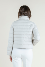 Load image into Gallery viewer, CERA CONVERTIBLE CAPE
