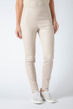 Load image into Gallery viewer, MANZONI LEATHER PANT
