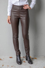 Load image into Gallery viewer, MANZONI LEATHER PANT
