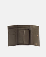 Load image into Gallery viewer, CUOIERIA BIFOLD WALLET (Multiple Colors)
