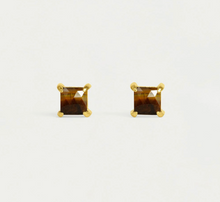 Load image into Gallery viewer, NOMAD MIDI GEMSTONE STUDS
