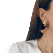 Load image into Gallery viewer, TESSA EARRINGS
