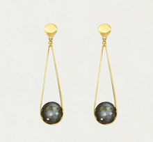 Load image into Gallery viewer, MINI IPANEMA EARRINGS
