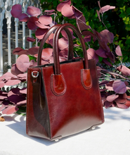 Load image into Gallery viewer, MAGNOLIA TOTE (Multiple Colors)
