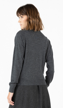 Load image into Gallery viewer, BREGANZE SWEATER
