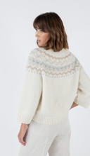 Load image into Gallery viewer, CALVENE SWEATER
