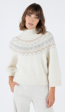 Load image into Gallery viewer, CALVENE SWEATER
