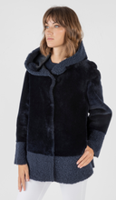 Load image into Gallery viewer, MIRANO REVERSIBLE SHEARLING
