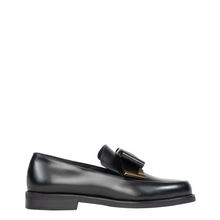 Load image into Gallery viewer, CARRERA LOAFERS
